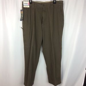 NWT Roundtree & Yorke Outdoors Hiking Pants